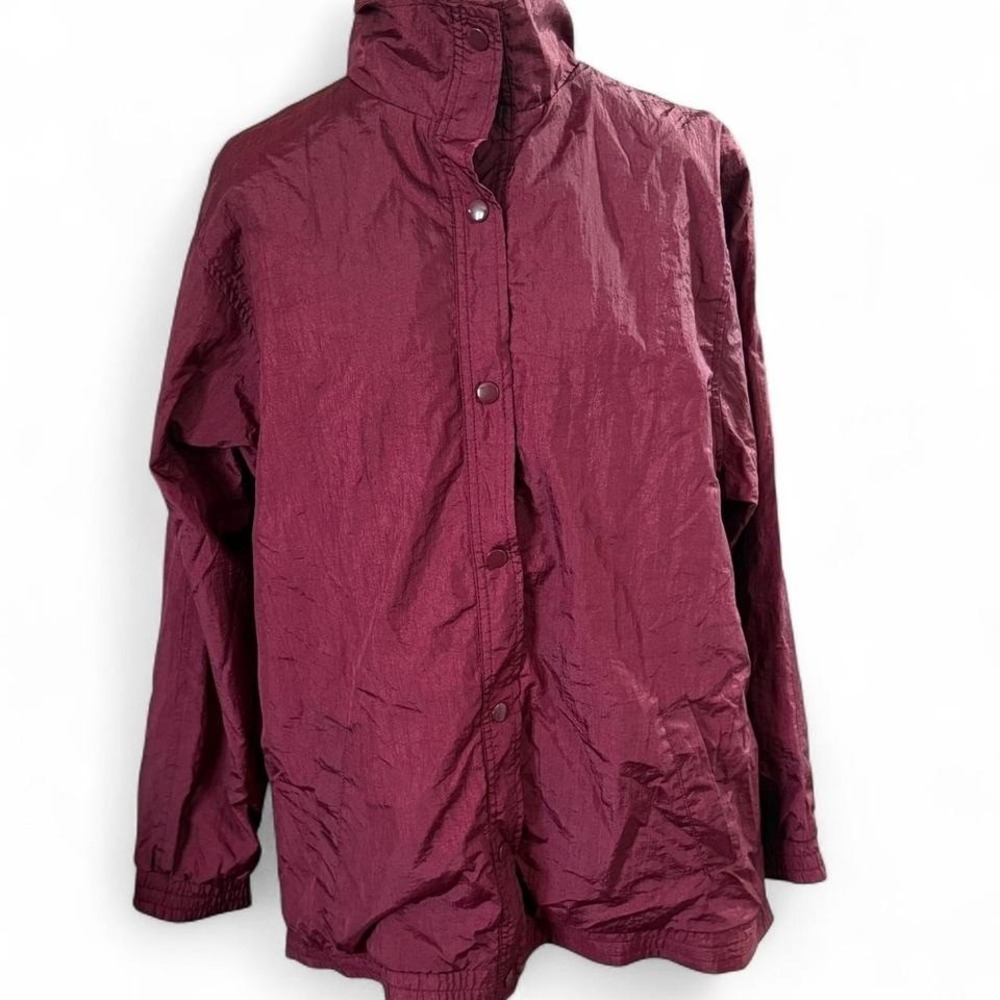 Vintage Maroon Nylon Windbreaker Jacket - Size M, Lightweight Shell Lined